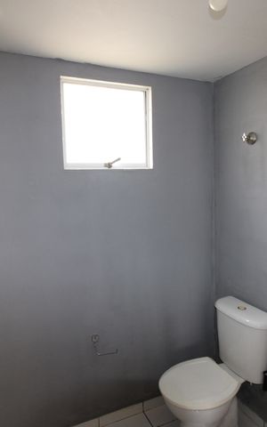 Apartamento para alugar com 45m², 2 quartos e sem vagaBanheiro