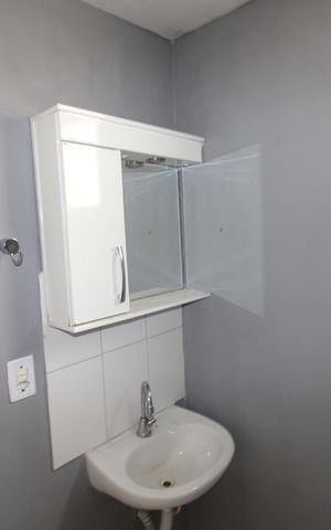 Apartamento para alugar com 45m², 2 quartos e sem vagaBanheiro