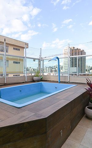 Apartamento à venda com 194m², 3 quartos e 2 vagas