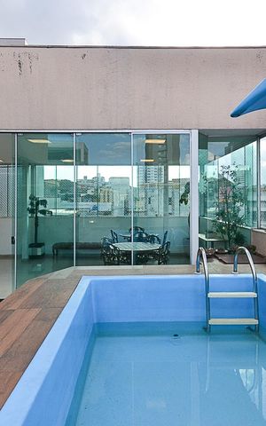 Apartamento à venda com 194m², 3 quartos e 2 vagas