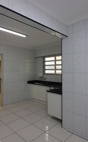 Apartamento para alugar com 107m², 2 quartos e 1 vagaCozinha 