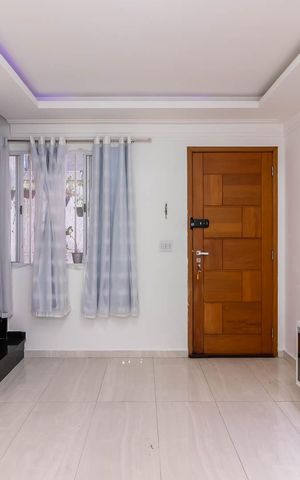 Casa de condomínio para alugar com 100m², 3 quartos e 2 vagas Casa de condomínio para alugar com 100m², 3 quartos e 2 vagasSala de Estar