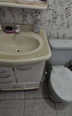 Casa à venda com 68m², 2 quartos e sem vagaBanheiro