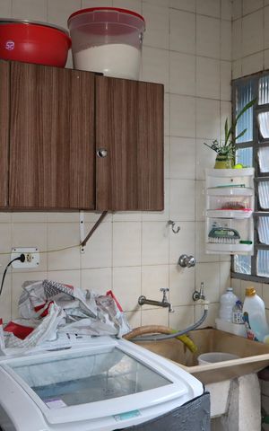 Casa à venda com 110m², 4 quartos e 2 vagasÁrea de serviço