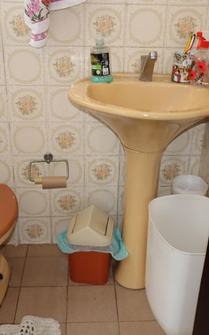 Casa à venda com 110m², 4 quartos e 2 vagasBanheiro suíte