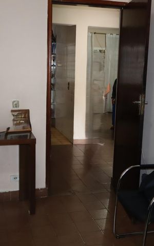 Casa à venda com 110m², 4 quartos e 2 vagasSala