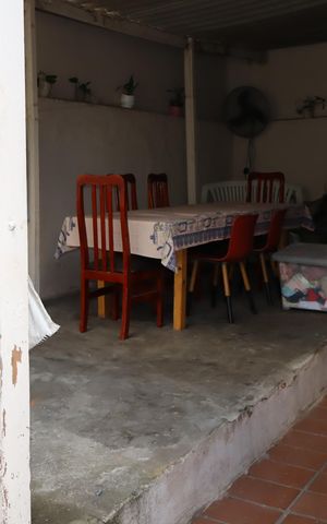 Casa à venda com 110m², 4 quartos e 2 vagasÁrea externa