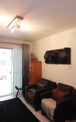 Casa à venda com 192m², 3 quartos e 2 vagasSala 