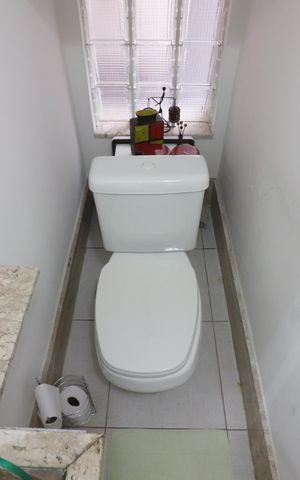 Casa à venda com 192m², 3 quartos e 2 vagasLavabo