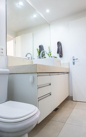 Apartamento à venda com 82m², 1 quarto e sem vaga Apartamento à venda com 82m², 1 quarto e sem vagaBanheiro