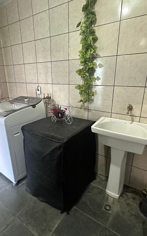Casa à venda com 323m², 3 quartos e 10 vagas