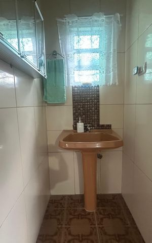 Casa à venda com 323m², 3 quartos e 10 vagas Casa à venda com 323m², 3 quartos e 10 vagasBanheiro Social