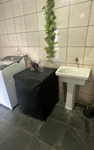 Casa à venda com 323m², 3 quartos e 10 vagas