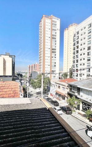 Casa à venda com 55m², 2 quartos e 1 vagaÁrea de Serviço