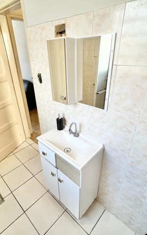 Casa à venda com 55m², 2 quartos e 1 vagaBanheiro