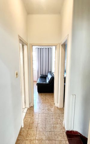 Casa à venda com 55m², 2 quartos e 1 vagaCorredor