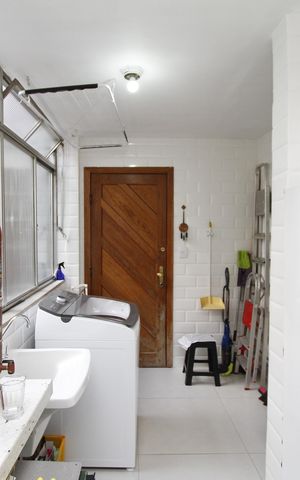 Apartamento para alugar com 100m², 2 quartos e 1 vagaÁrea de Serviço