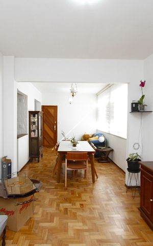 Apartamento para alugar com 100m², 2 quartos e 1 vagaSala
