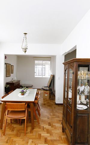 Apartamento para alugar com 100m², 2 quartos e 1 vagaSala