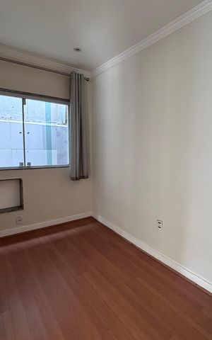 Casa de condomínio à venda com 580m², 6 quartos e 4 vagas Casa de condomínio à venda com 580m², 6 quartos e 4 vagasQuarto 1