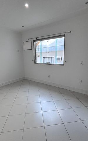 Casa de condomínio à venda com 580m², 6 quartos e 4 vagas Casa de condomínio à venda com 580m², 6 quartos e 4 vagasQuarto 3