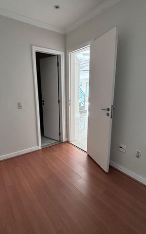 Casa de condomínio à venda com 580m², 6 quartos e 4 vagas Casa de condomínio à venda com 580m², 6 quartos e 4 vagasQuarto 1