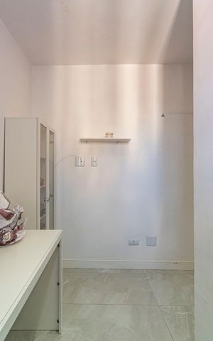 Apartamento à venda com 55m², 3 quartos e 1 vaga Apartamento à venda com 55m², 3 quartos e 1 vagaEscritório