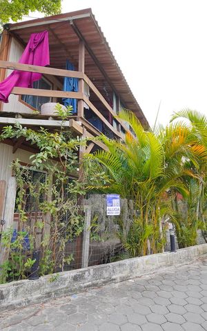 Casa para alugar com 55m², 1 quarto e sem vagaFachada