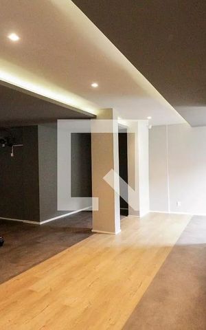 Apartamento à venda com 35m², 2 quartos e sem vagaÁrea externa