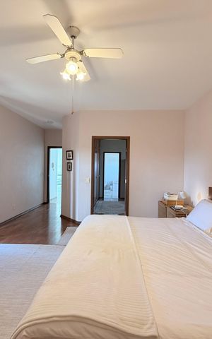 Casa de condomínio para alugar com 660m², 5 quartos e 5 vagasSuíte Master
