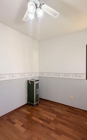 Casa de condomínio para alugar com 660m², 5 quartos e 5 vagasQuarto 4