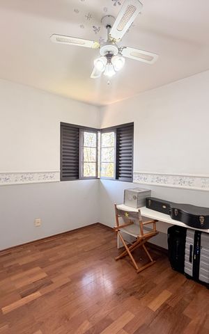 Casa de condomínio para alugar com 660m², 5 quartos e 5 vagasQuarto 4