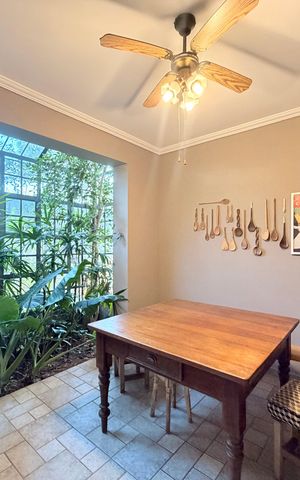 Casa de condomínio para alugar com 660m², 5 quartos e 5 vagasSala de refeições