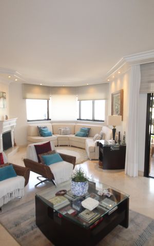Apartamento à venda com 210m², 3 quartos e 3 vagasSala