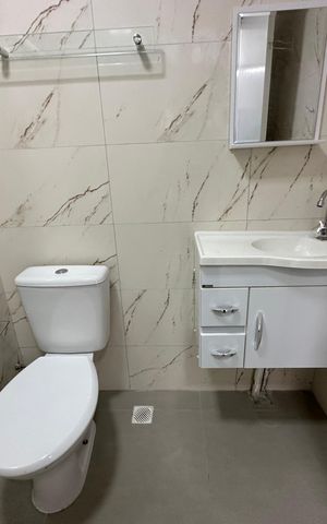 Apartamento para alugar com 60m², 2 quartos e 1 vaga Apartamento para alugar com 60m², 2 quartos e 1 vagaBanheiro