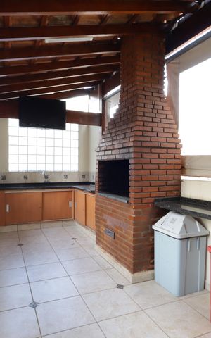 Apartamento à venda com 80m², 3 quartos e 2 vagasÁrea comum - Churrasqueira