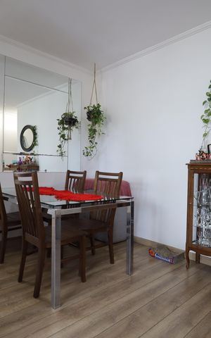 Apartamento à venda com 80m², 3 quartos e 2 vagasSala
