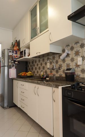 Apartamento à venda com 80m², 3 quartos e 2 vagasCozinha