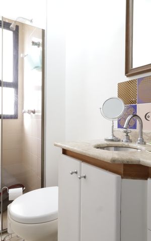 Apartamento à venda com 80m², 3 quartos e 2 vagasBanheiro da Suíte