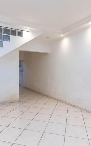 Casa à venda com 85m², 3 quartos e 1 vagaSala de Estar