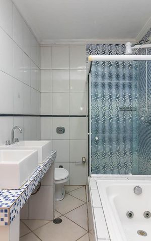 Casa à venda com 85m², 3 quartos e 1 vagaBanheiro da Suíte