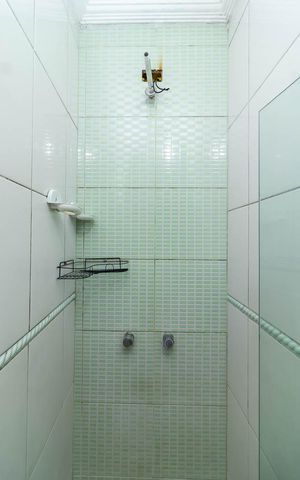 Casa à venda com 85m², 3 quartos e 1 vagaBanheiro 2