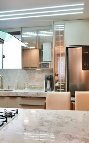 Apartamento à venda com 90m², 3 quartos e 2 vagas Apartamento à venda com 90m², 3 quartos e 2 vagasCozinha