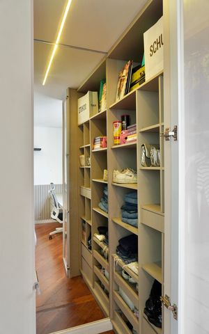 Apartamento à venda com 90m², 3 quartos e 2 vagas Apartamento à venda com 90m², 3 quartos e 2 vagasQuarto 2 - Closet
