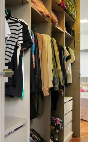 Apartamento à venda com 90m², 3 quartos e 2 vagas Apartamento à venda com 90m², 3 quartos e 2 vagasQuarto 2 - Closet
