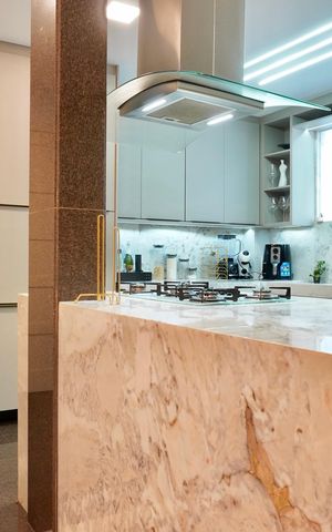 Apartamento à venda com 90m², 3 quartos e 2 vagas Apartamento à venda com 90m², 3 quartos e 2 vagasCozinha