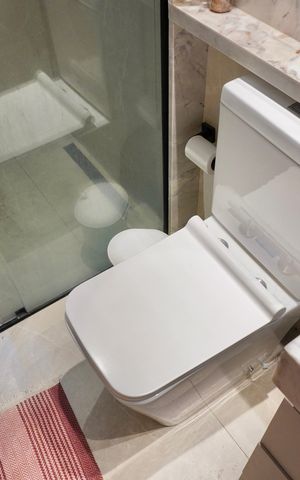 Apartamento à venda com 90m², 3 quartos e 2 vagas Apartamento à venda com 90m², 3 quartos e 2 vagasBanheiro Social