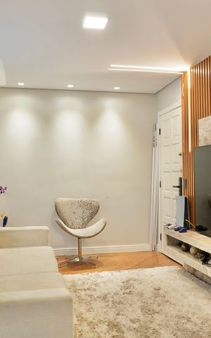 Apartamento à venda com 90m², 3 quartos e 2 vagas Apartamento à venda com 90m², 3 quartos e 2 vagasSala