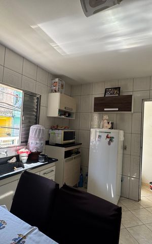 Casa à venda com 182m², 4 quartos e 2 vagas Casa à venda com 182m², 4 quartos e 2 vagasCozinha - Casa 2