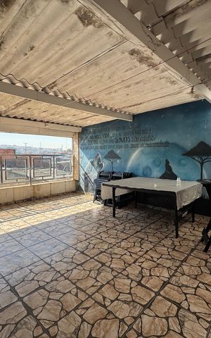 Casa à venda com 182m², 4 quartos e 2 vagas Casa à venda com 182m², 4 quartos e 2 vagasVaranda gourmet